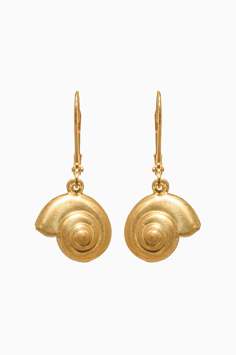 We Dream In Colour Round Shell Earrings | Loveshackfancy US