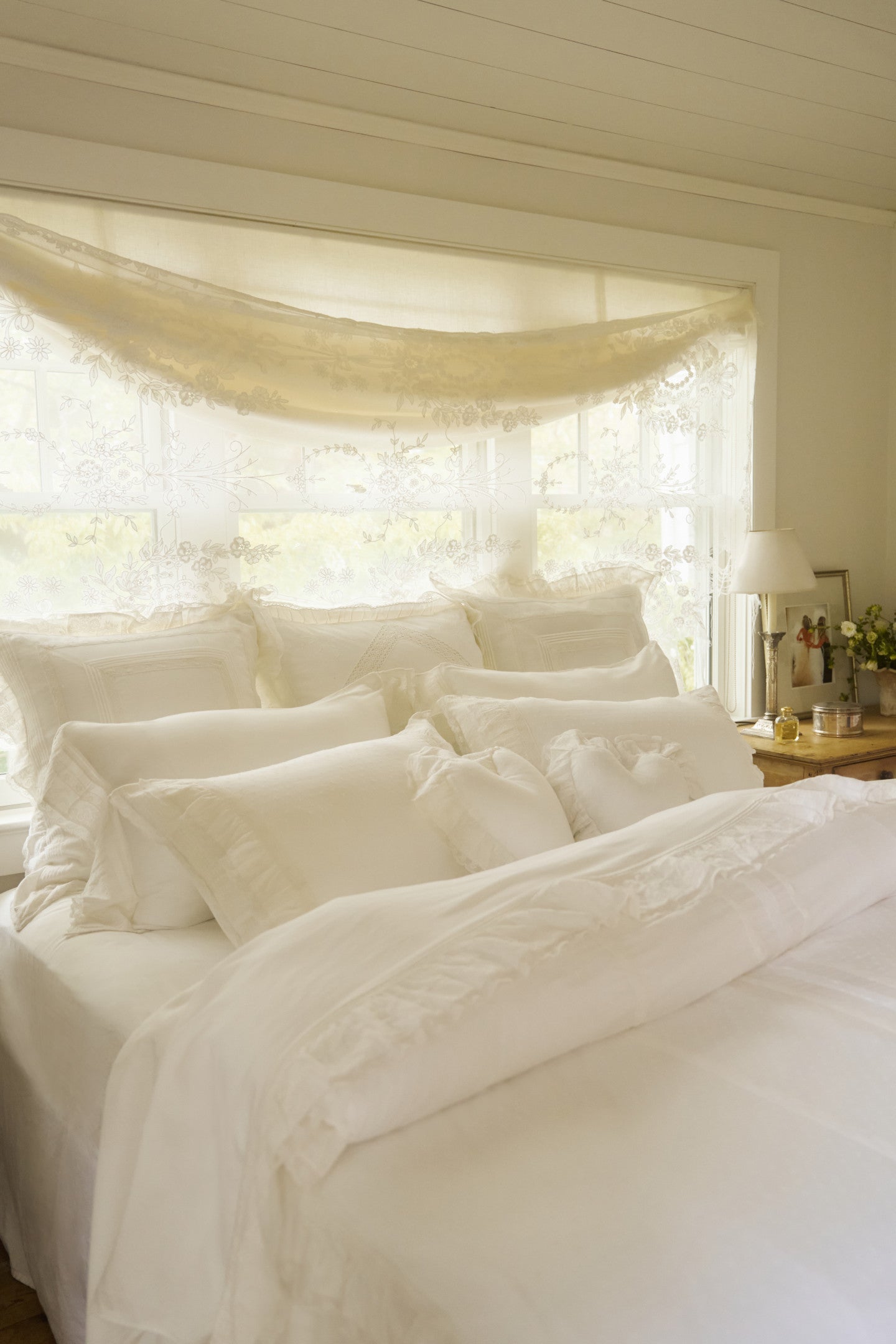 Victorian Duvet And Sham Set | Loveshackfancy online