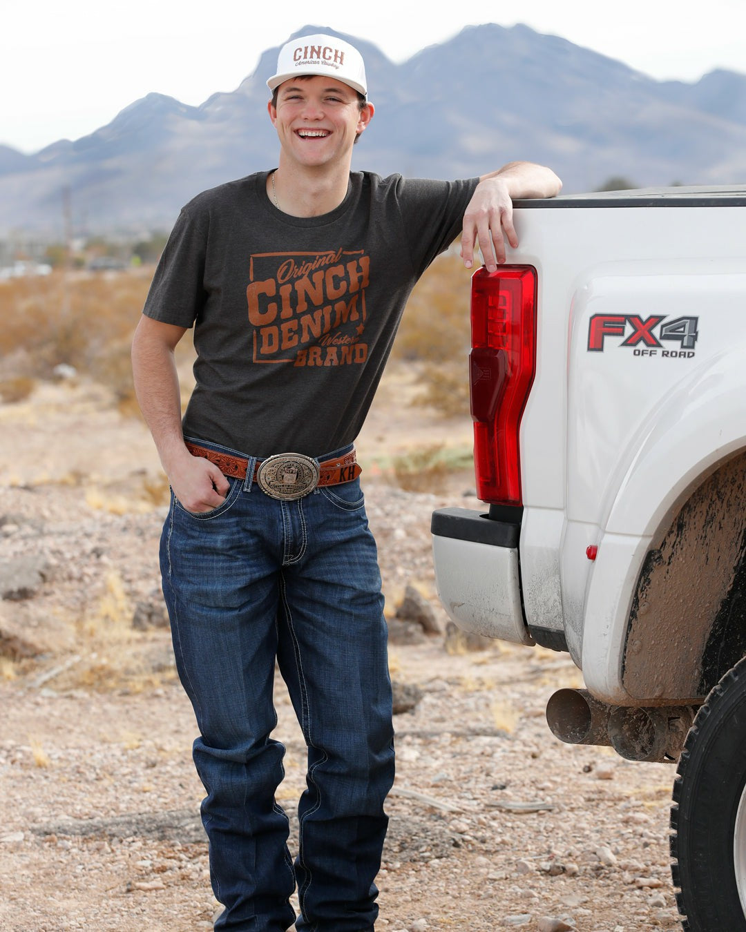 Cinch Graphic Tee