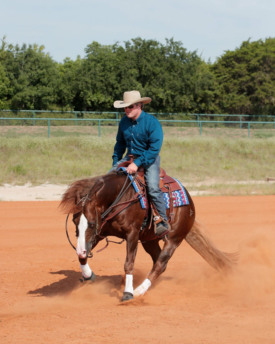 Cinch Solid Modern Fit Button-Down Western Shirt